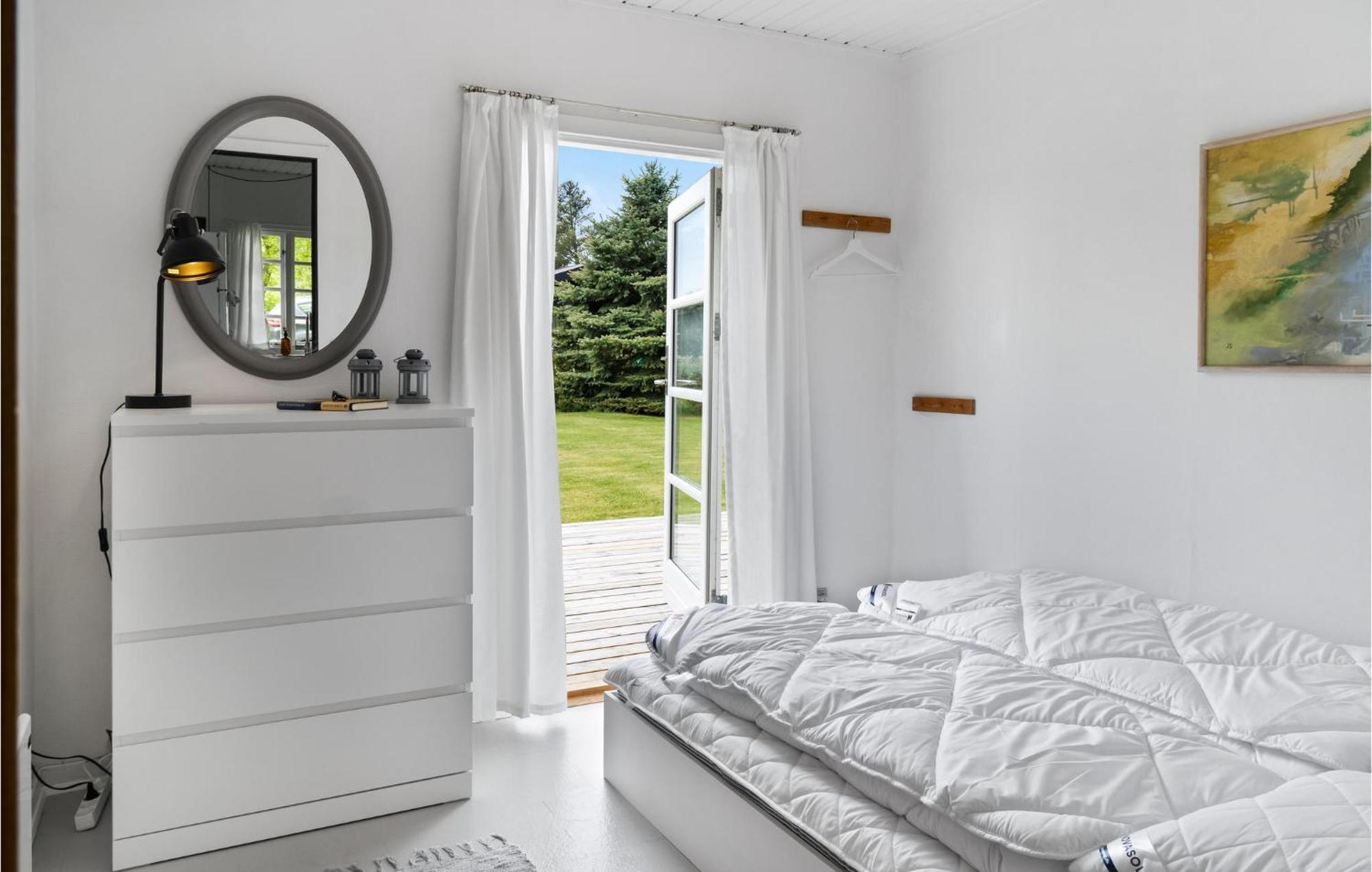 2 Bedroom Cozy Home In Nakskov Exteriör bild
